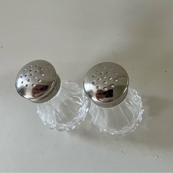 Crystal Salt and Pepper Shakers with Silver Tops - Picture 3 of 9